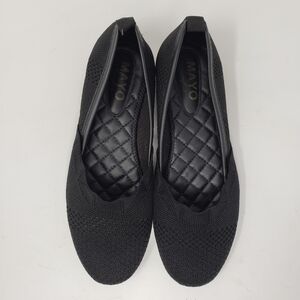 Extra comfortable MAYO knit Black flats size 8.5